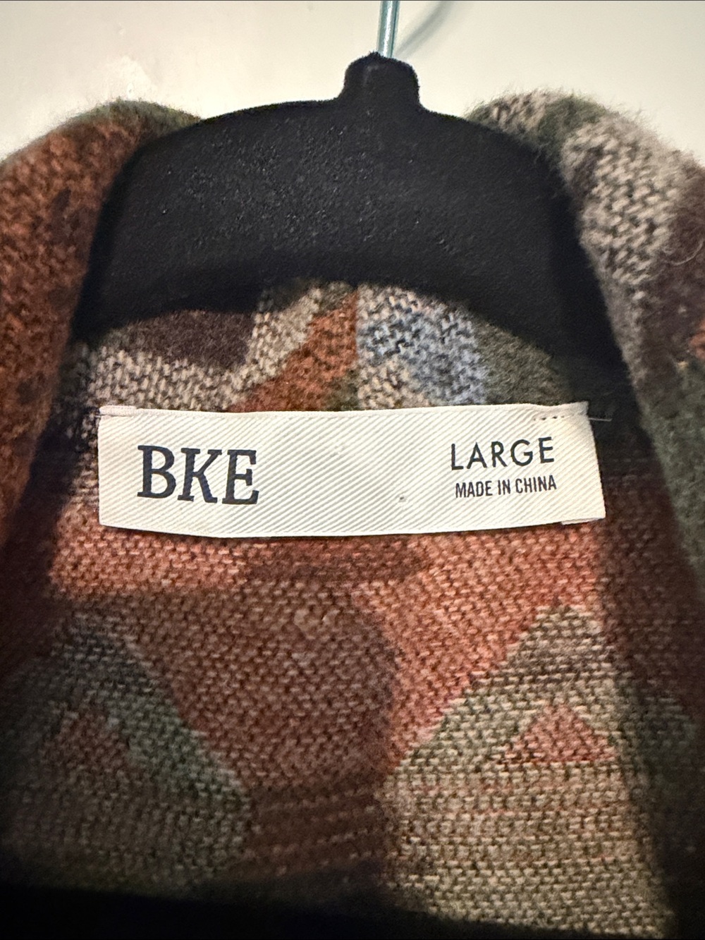 BKE Multicolor Geometric Southwest Knit Vest with Vegan Leather Trim Y2K - Picture 2 of 8